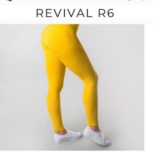 Alphalete Revival R6 leggings yellow medium